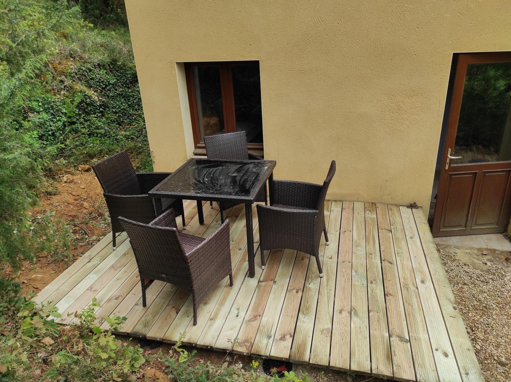La Maison De Tari Vitrac  Luaran gambar
