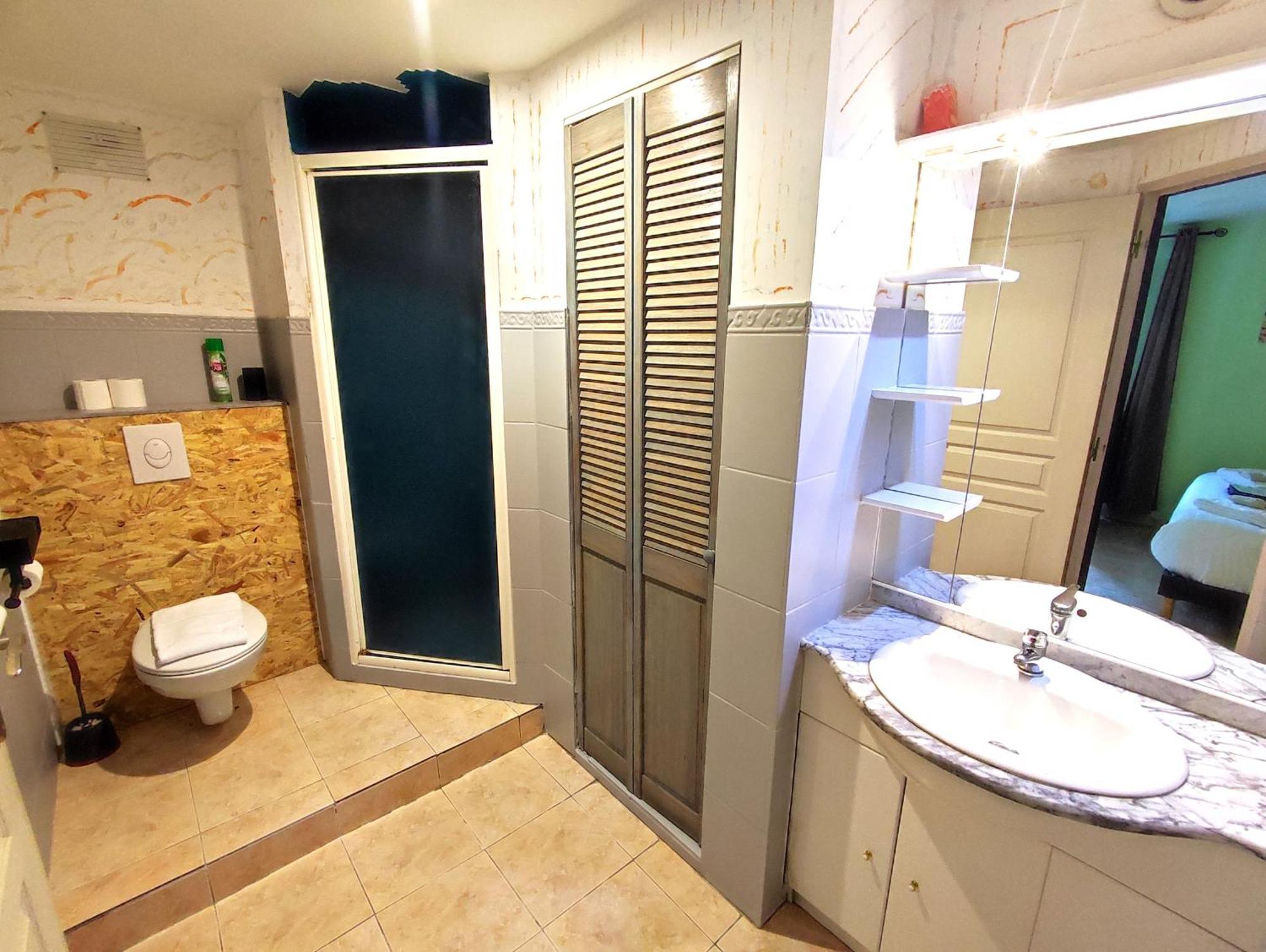 La Maison De Tari Vitrac  Luaran gambar